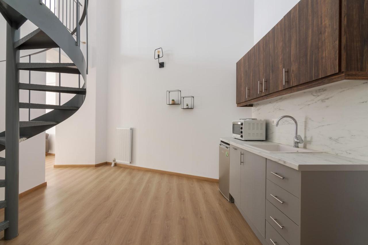 Leochares Lifestyle Apartments - Self Check-In Athen Eksteriør billede