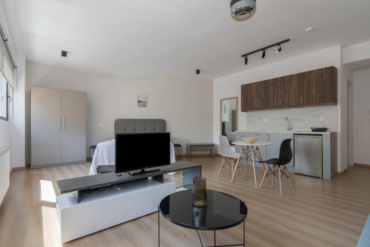 Leochares Lifestyle Apartments - Self Check-In Athen Eksteriør billede